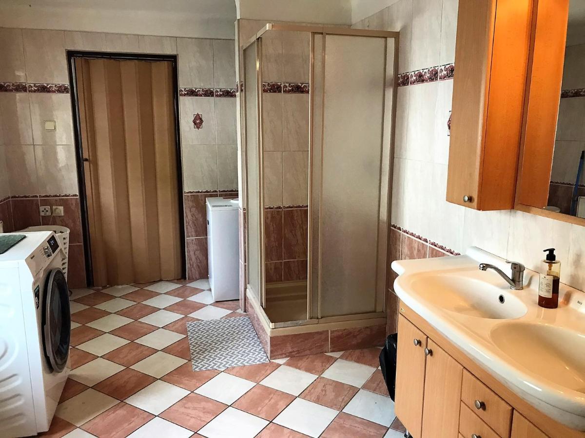 Dvacitka Appartement Ceske Budejovice Buitenkant foto