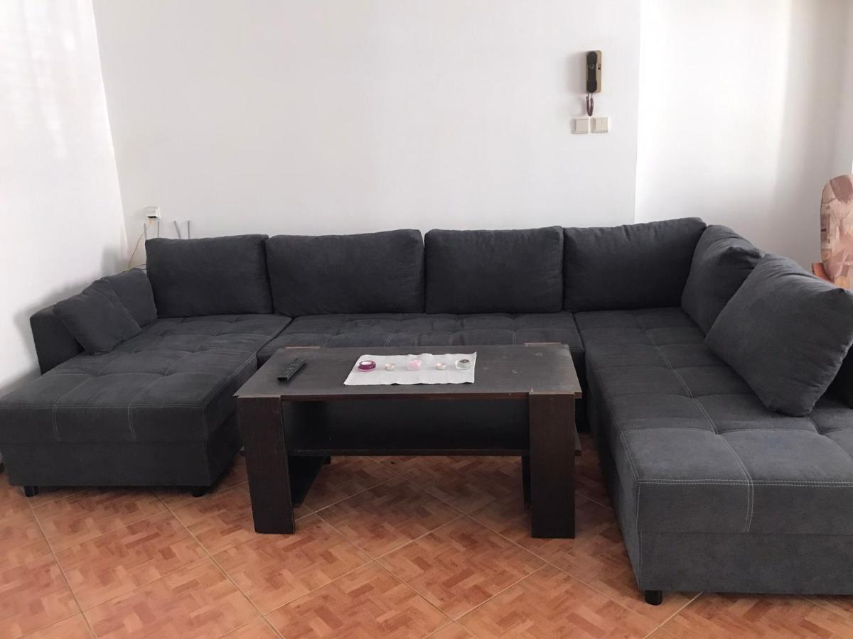Dvacitka Appartement Ceske Budejovice Buitenkant foto
