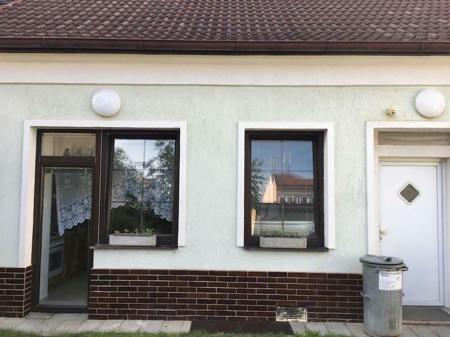 Dvacitka Appartement Ceske Budejovice Buitenkant foto